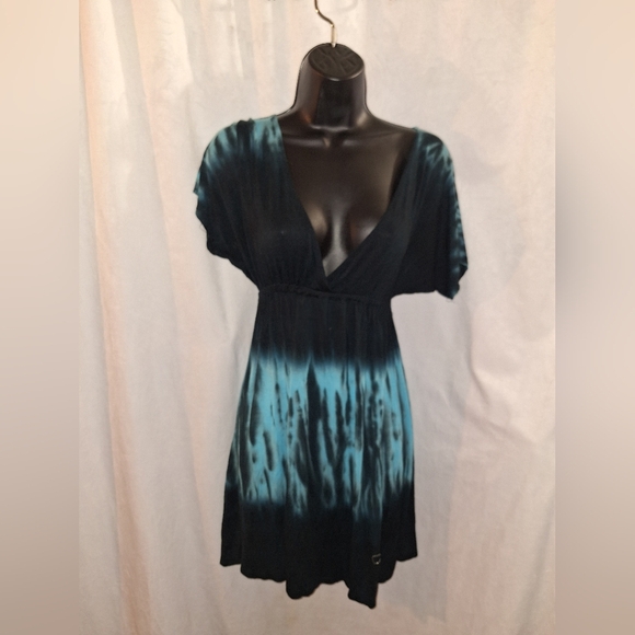 Surf Style Black and Blue Tie-Dye Midi Dress - Picture 2 of 5